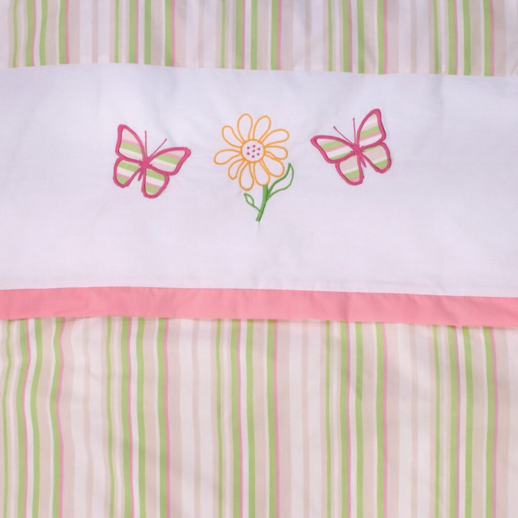 Boobeyeh 5-piece baby bedding set - pink butterfly design for a charming nursery