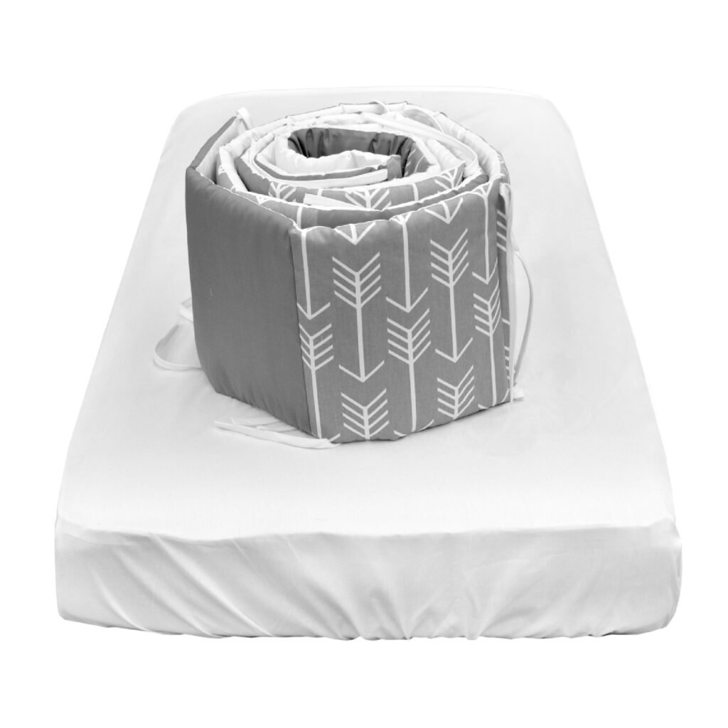 Boobeyeh 7-piece unisex arrow baby bedding set in gray