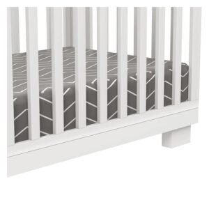 Joanna white convertible infant crib by boobeyeh