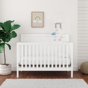 Bebelelo_ModernaCrib_White_CribFullroom Moderna convertible crib, white