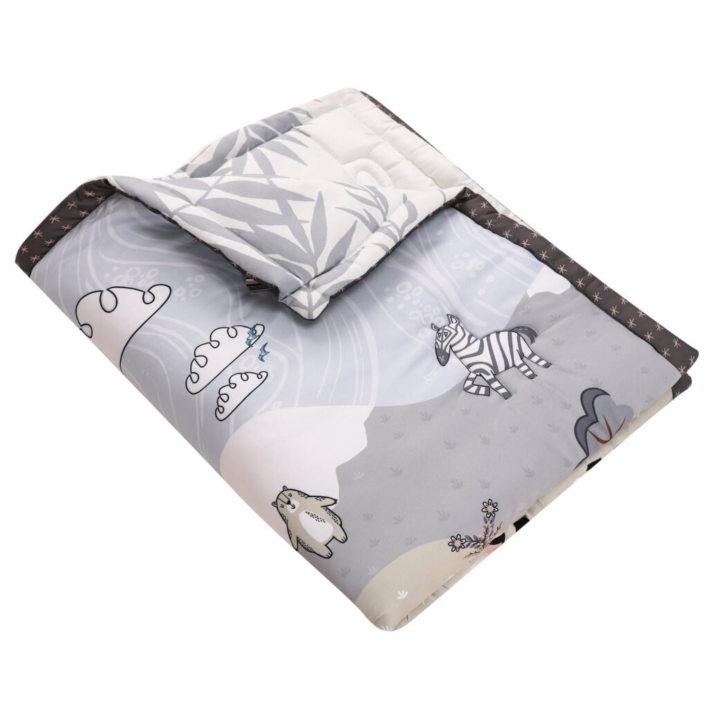 Boobeyeh 5-piece jungle animal crib bedding set for babies