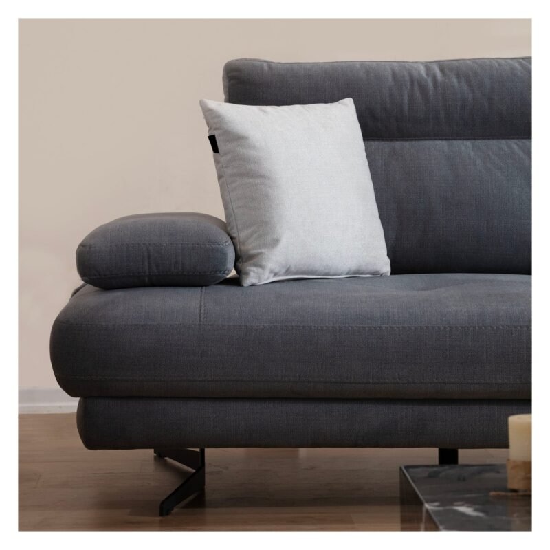 Elegant european bellaro sofa by boobeyeh living